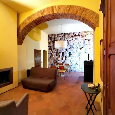 Abbraccio Etrusco * Perugia