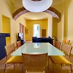 Abbraccio Etrusco * Pérouse