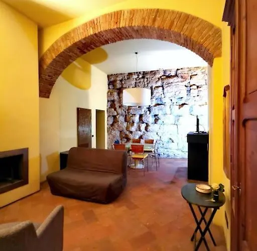 Abbraccio Etrusco * Perugia